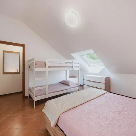 Διαμέρισμα Villaggio 5 Terre-12 By Interhome *